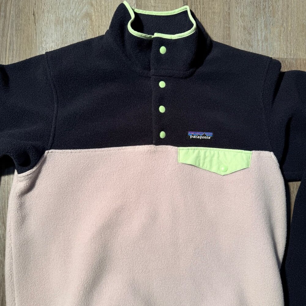 Patagonia Synchilla Pullover Fleece, Women's Size Extra Small, New with no Tags - Picture 2 of 4